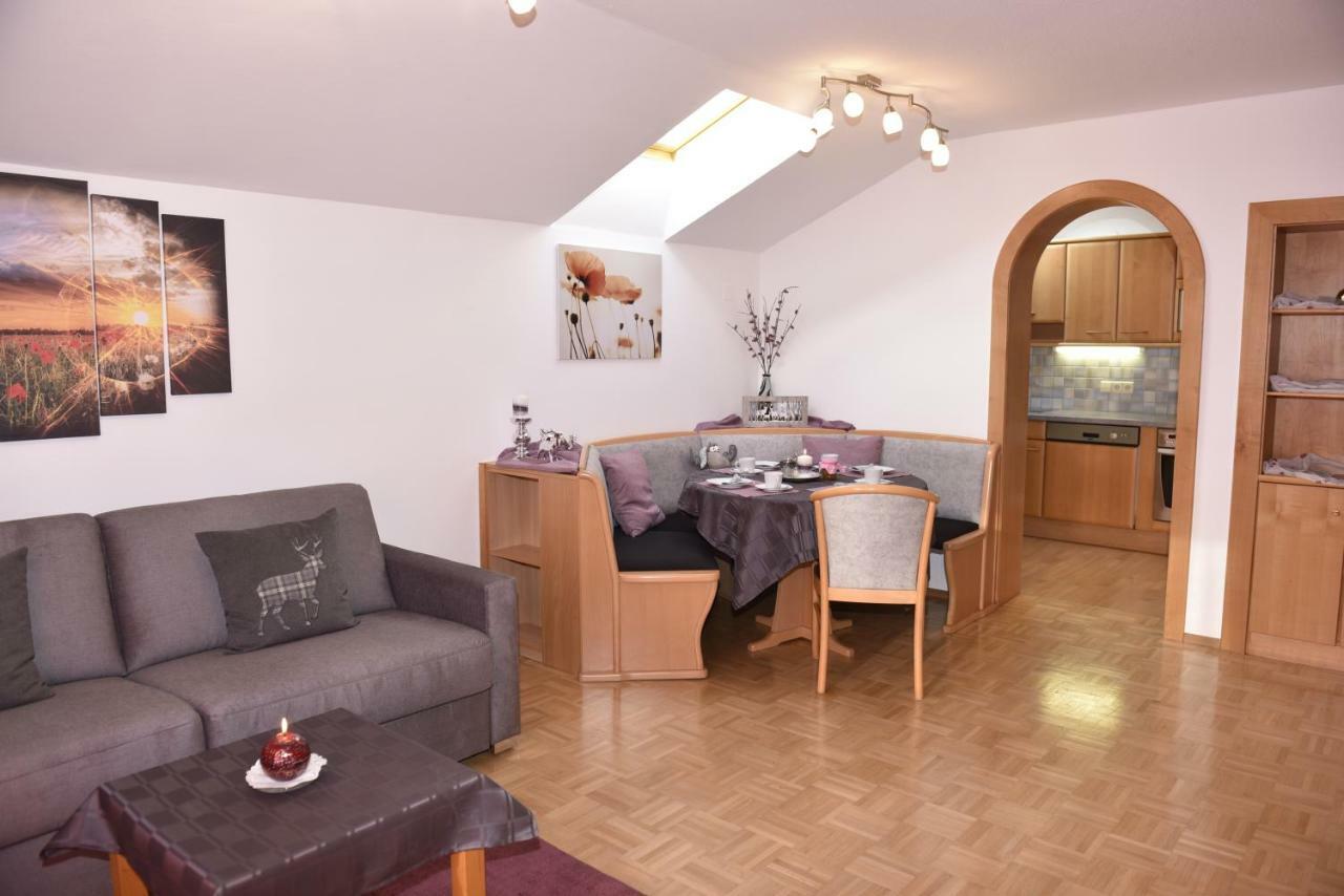 Apartamento Haus Sonnenschein Mariapfarr Exterior foto